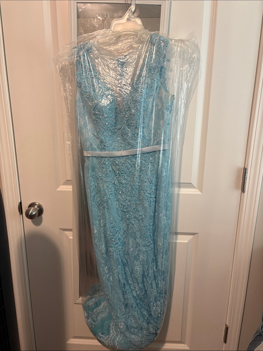 Elegant Light Blue Lace Prom Dress